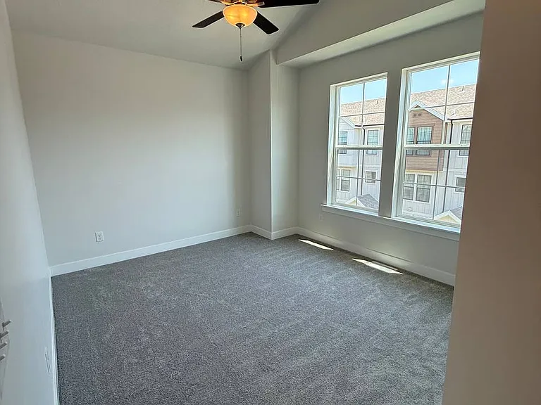 7343 S Sideline Ln — Photo 30