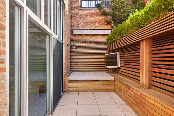 Sold by Compass | media 11