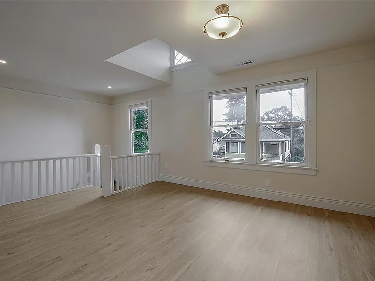 510 Lincoln St #2 — Photo 12