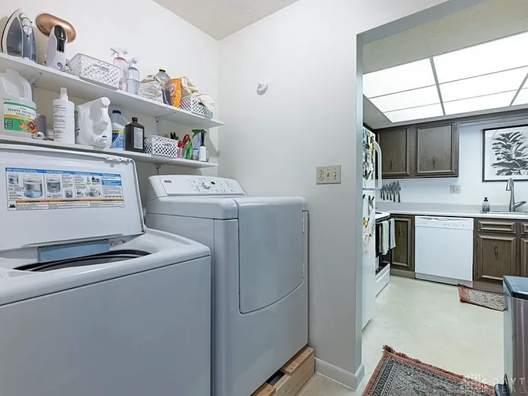 4640 Marshall Rd #D — Photo 14