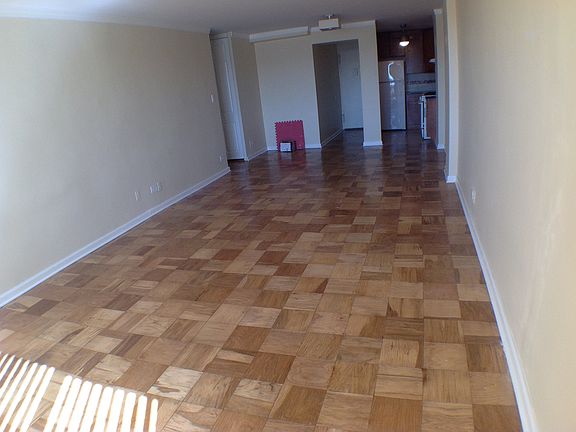 4th image of 6120 Grand Central Pkwy APT C607