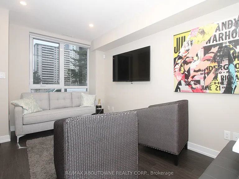 280 Bleecker St — Photo 5