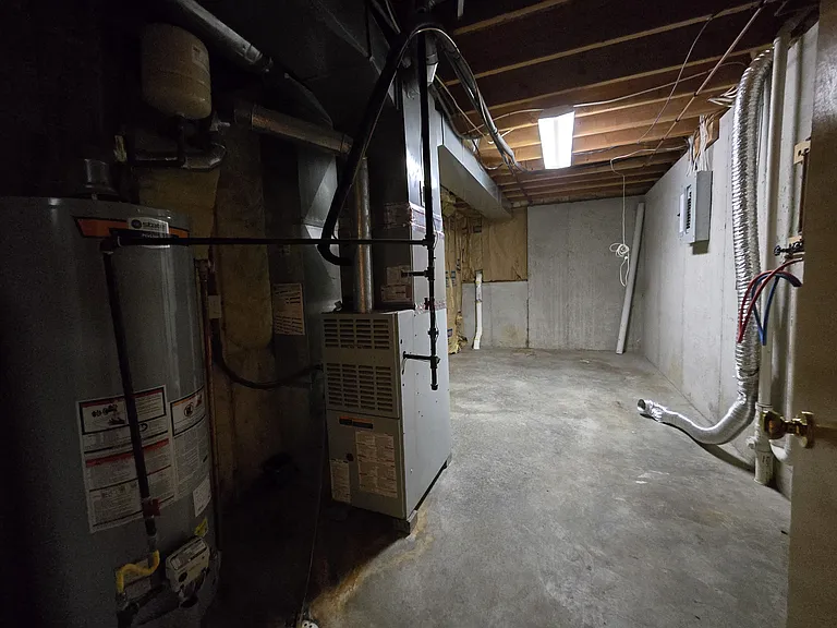 64 Wilson Rd — Photo 20