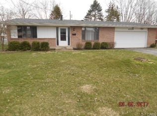 6226 Carriage Dr, Dayton, OH 45415