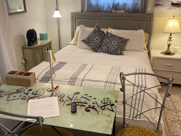 215 NE 11th Ave #2, Fort Lauderdale, FL 33301