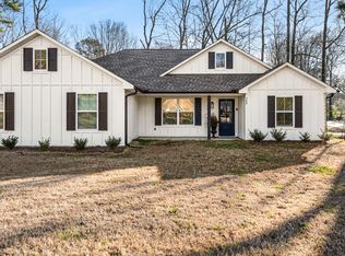 388 S 3rd St, Saltillo, MS 38866