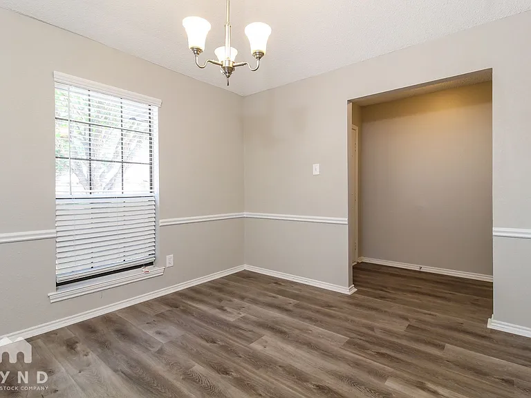 6602 Glen Falls Dr — Photo 7