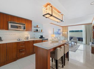 6801 Collins Ave #517, Miami Beach, FL 33141