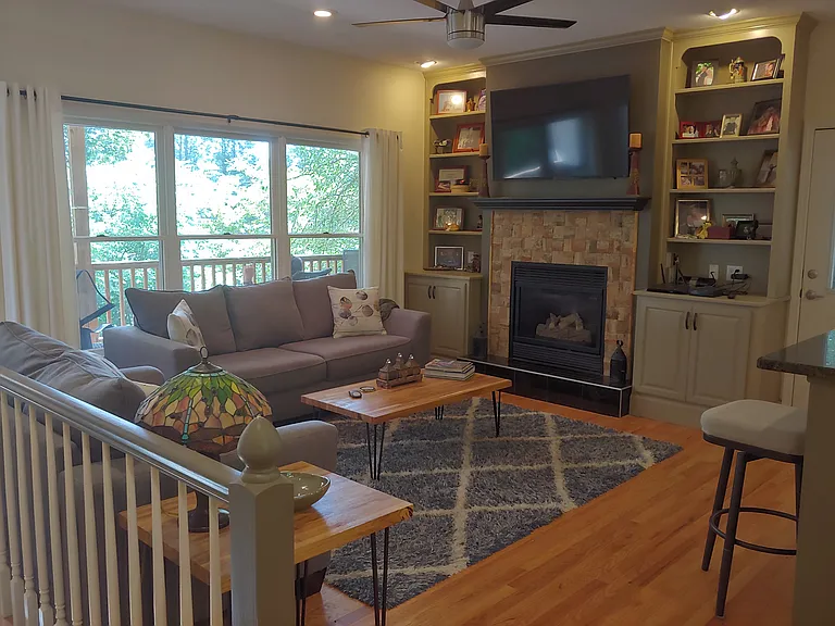 71 Wilcox Dr — Photo 3