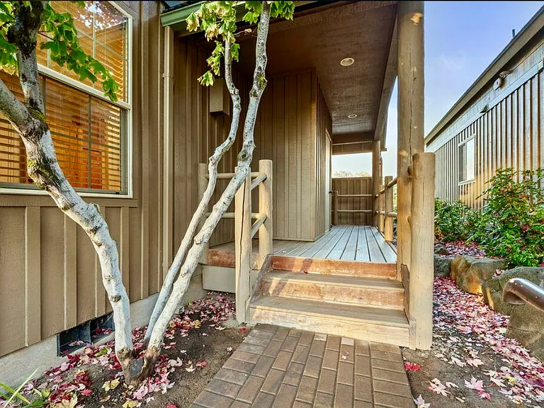 4645 Marsh Hawk Dr — Photo 6