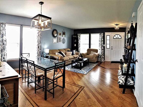 3rd image of 231 Briarwood Dr