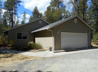 542 Tetherow Rd, Williams, OR 97544