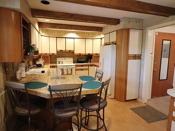 3rd image of 3333 Moores River Dr APT 105