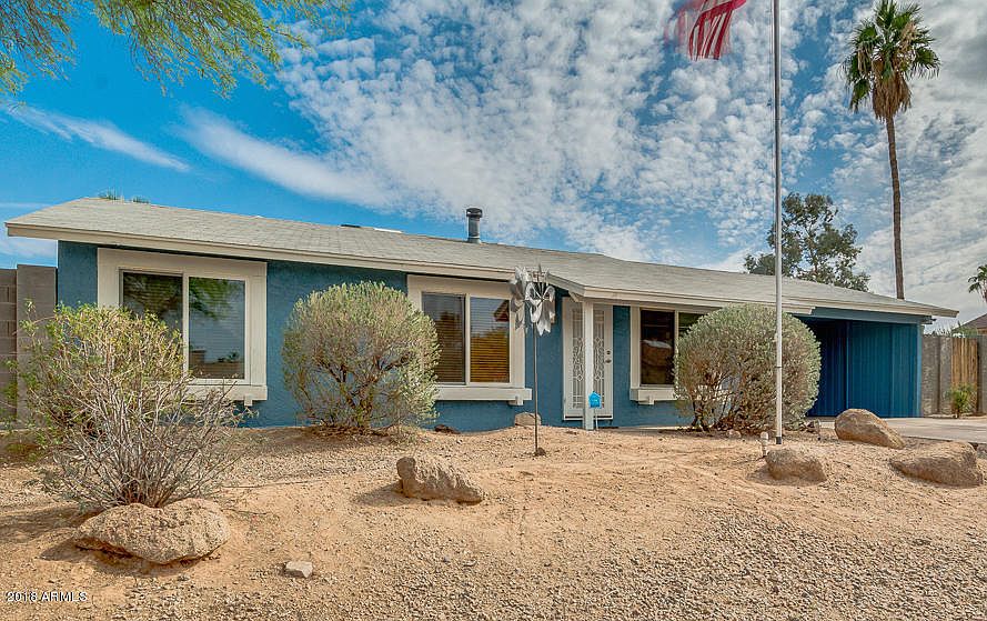 1st image of 2031 E Vista Dr
