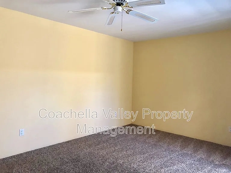 48993 Canyon Crest Ln — Photo 10