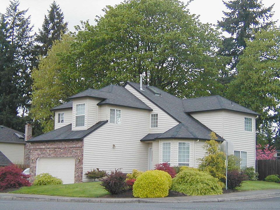 1st image of 10605 NE 33rd Ave