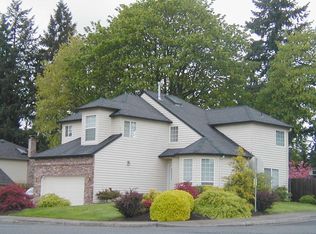 10605 NE 33rd Ave, Vancouver, WA 98686