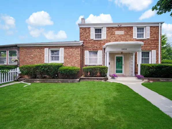1858 Newcastle Ave, Westchester, IL 60154