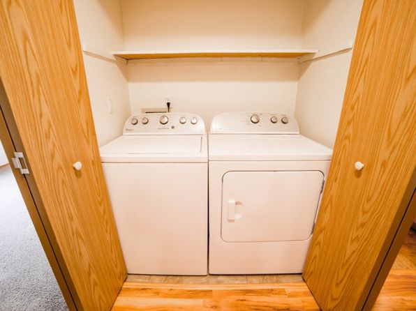 670 Lockhaven Dr NE #670