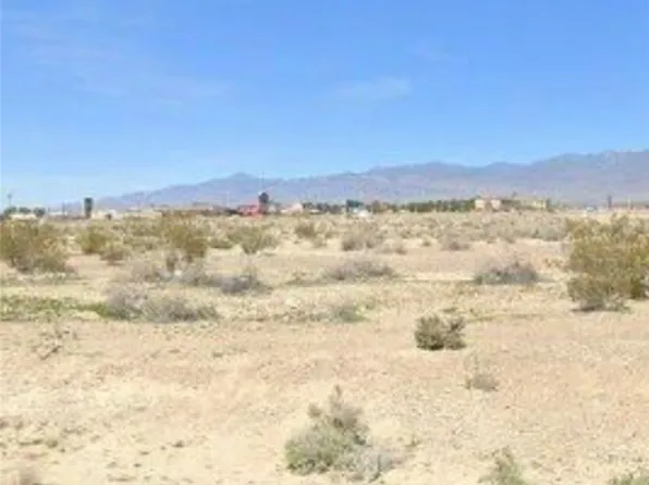 1650 E Eaglewing St, Pahrump, NV 89048