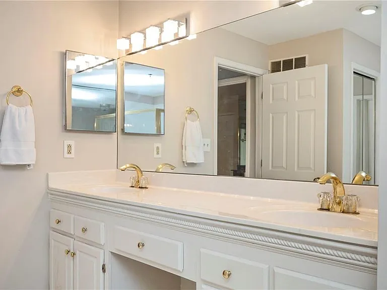 3203 Lenox Rd NE #28 — Photo 25