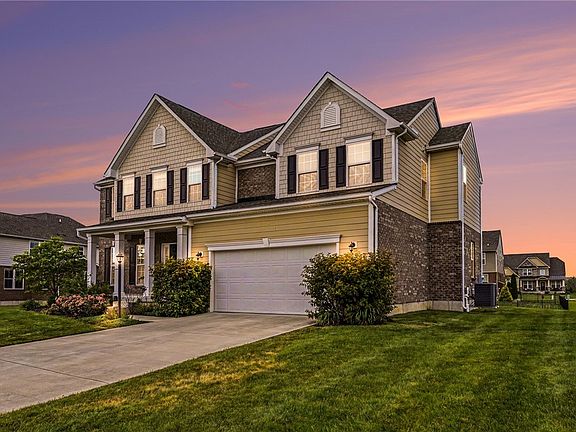 3rd image of 9684 Crooked Creek Dr