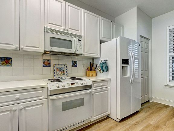 3rd image of 4776 Amelia Island Pkwy APT 104