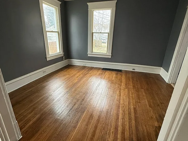 103 Dewey Ave — Photo 5