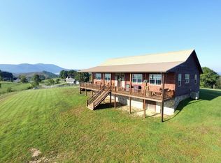 639 Wagon Wheel Rd, Elk Creek, VA 24326