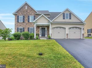 633 Frome Ave, Lititz, PA 17543