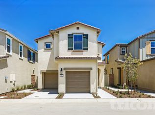 29472 Granadillo Ct, Winchester, CA 92596