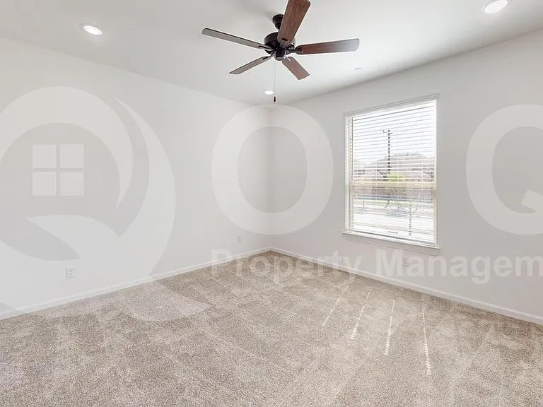 285 Buck Ridge Dr — Photo 13