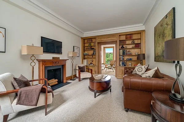 Sold by Stribling | media 24