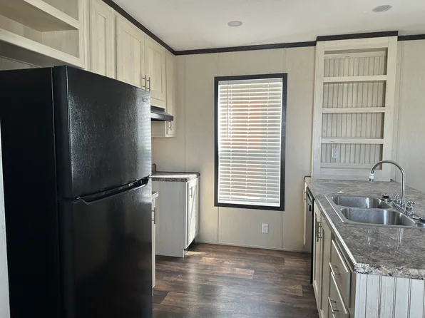 3818 Napier Field Rd #G807, Dothan, AL 36303