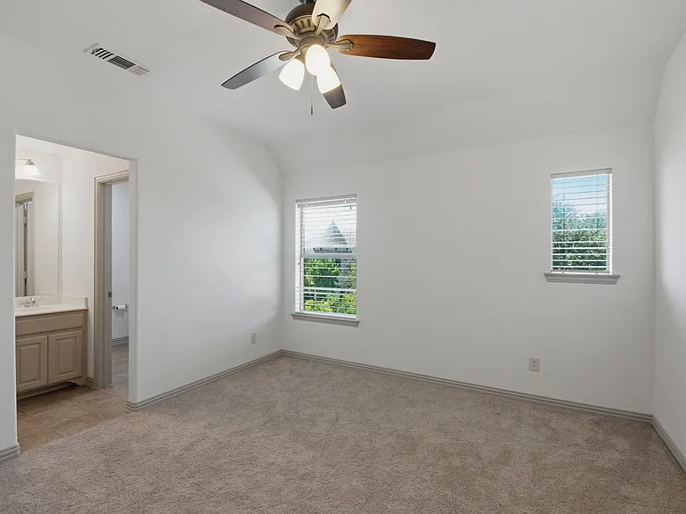 11907 Bamberg Ln — Photo 38