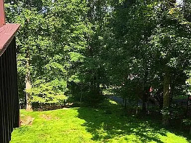 3 bed, 1248 sqft, $2,400 — Photo 3