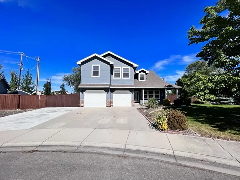 3134 N Blue Springs Ave — Photo 1