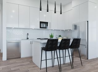 163 175a St #313, Surrey, BC