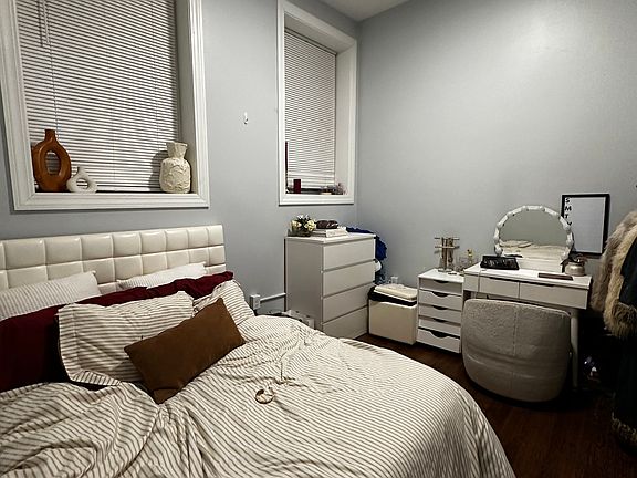 3rd image of 109 Endicott St APT 1