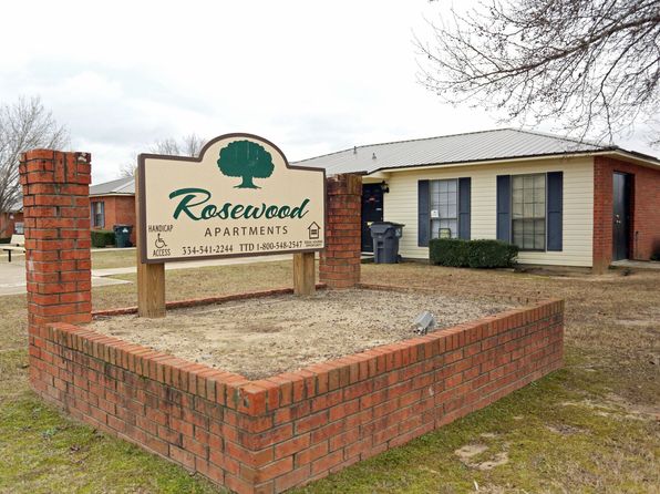 1 Rosewood Ln #12978