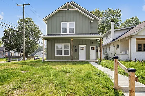 3953 Rookwood Ave #A-B Photo 1 3953 Rookwood Ave #A-B Photo 1