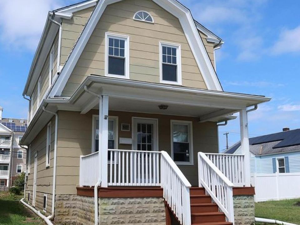 1st image of 527 Cincinnati Ave