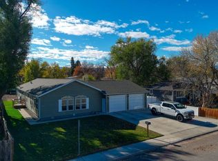 1120 Lewis St, Sheridan, WY 82801