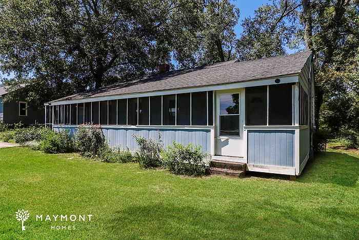 2nd image of 946 Bluebird Rd