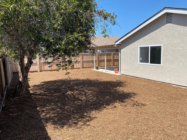 8583 Comalette Ln — Photo 18