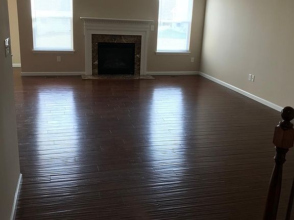 GREAT ROOM WITH GAS FIREPLACE