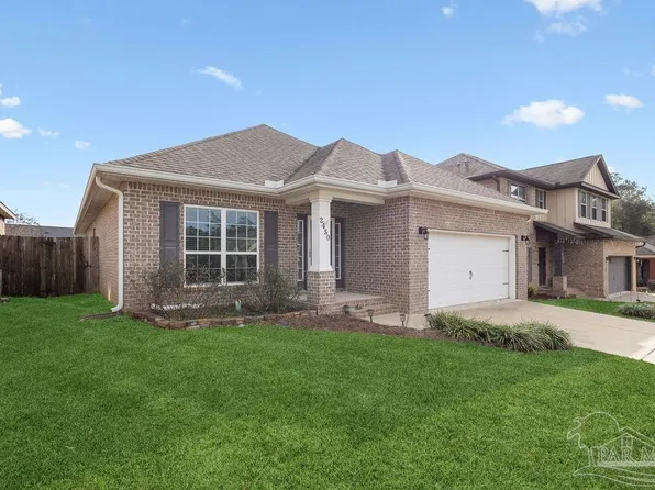 2450 Redford Dr, Cantonment, FL 32533