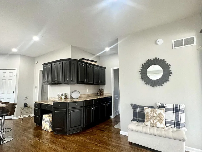 24300 SW Hidden Valley Rd — Photo 9