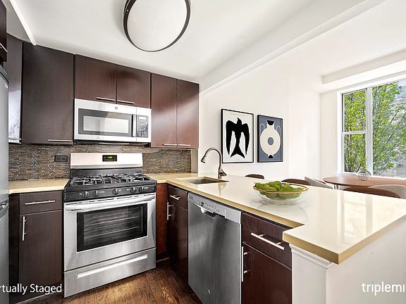 5th image of 321 W 82nd St APT 10
