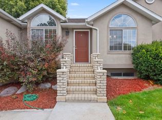 7563 S Sandy Land Ln, Midvale, UT 84047